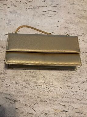Liz Claiborne Metallic Gold Women’s Chain-Handle Clutch USED